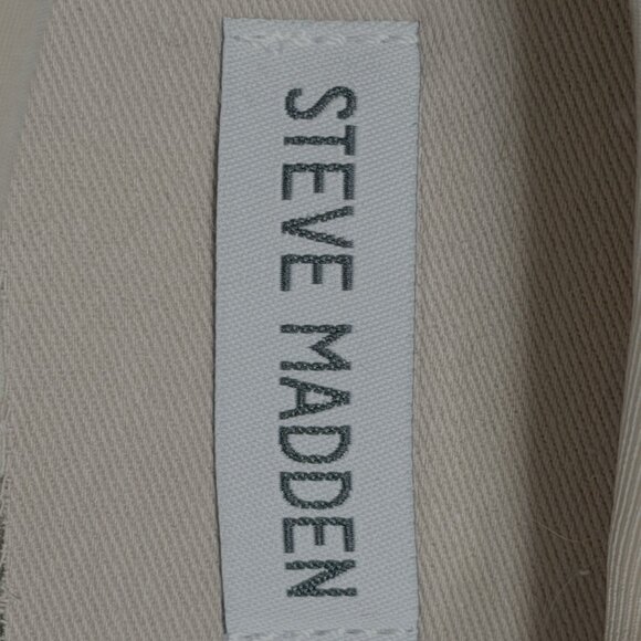 Steve Madden Women's CLIFF Sneakers, Camouflage w/ gold chrome accents, Size 7 - Picture 8 of 9